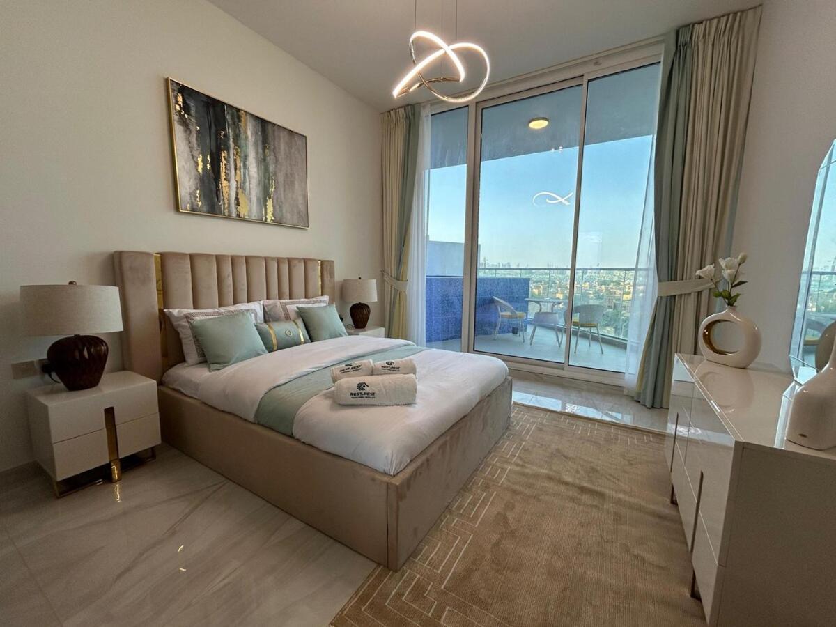 Elegant 2bhk - Private Office In Al Furjan Apartment